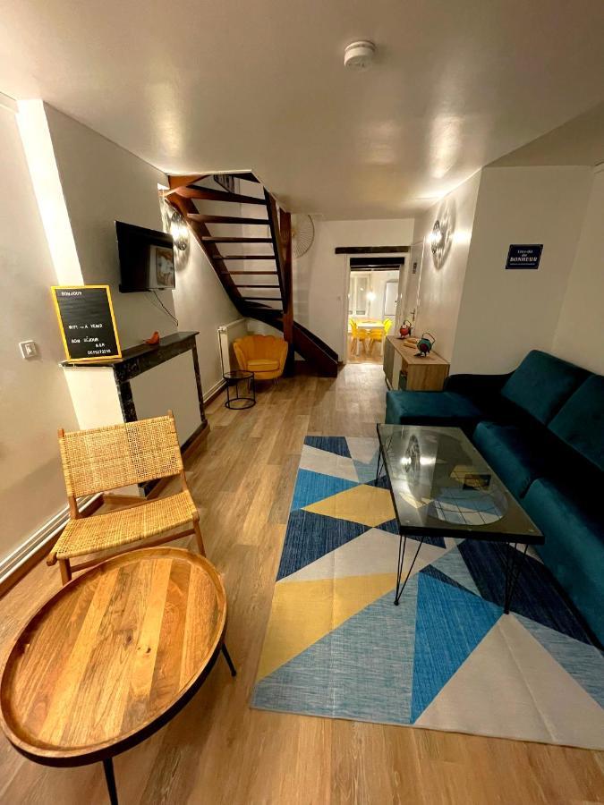 Triplex Plein Coeur Du Centre Historique Apartment Charleville-Mézières Екстериор снимка